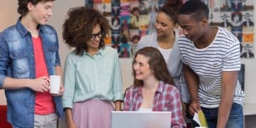 Maximize College Credits: Dual Enrollment for US High School Students - Cover Image